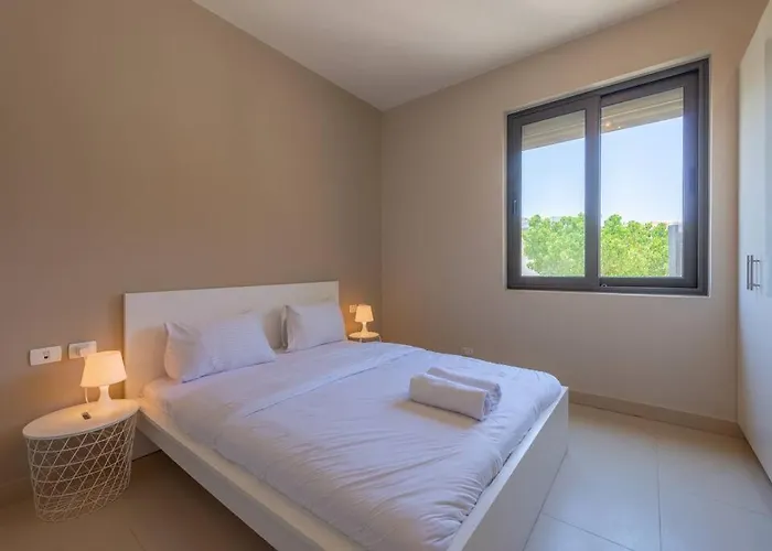 Villa 4br With Private Pool Tawila Lagoon El Gouna