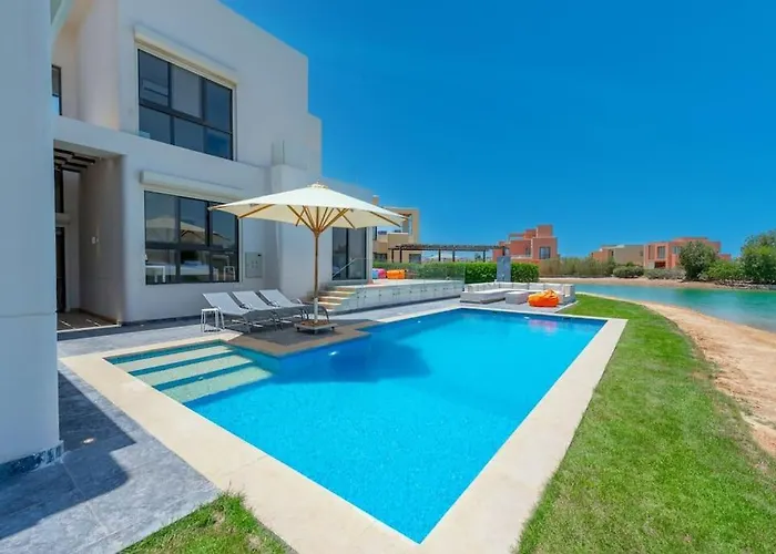 4br With Private Pool Tawila Lagoon El Gouna *
