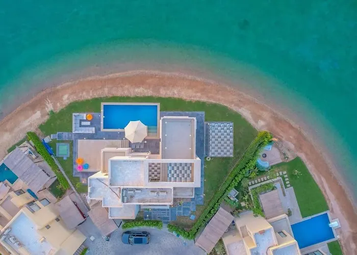 4br With Private Pool Tawila Lagoon El Gouna Villa