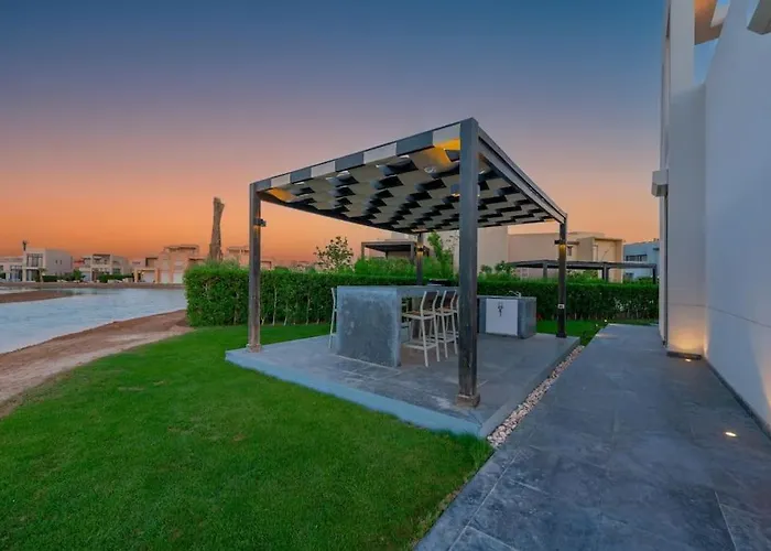 4br With Private Pool Tawila Lagoon El Gouna *